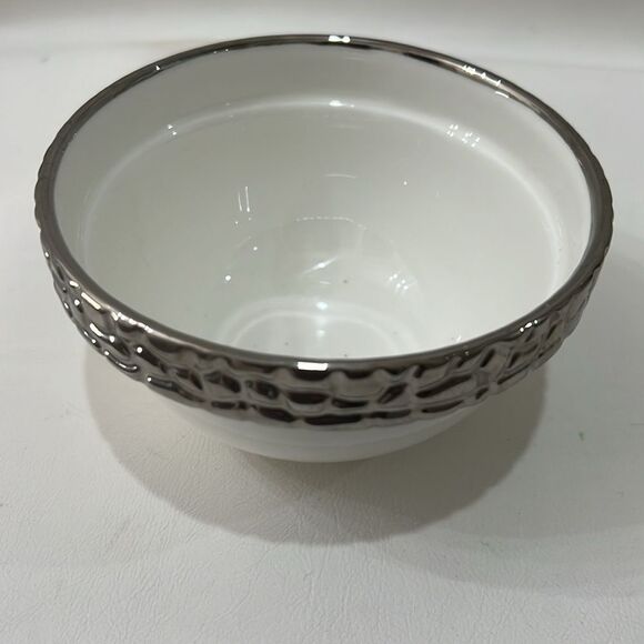 Royal Ridge Made In PRC Set 3 Rice Bowls 3 1/2 In Round 2 1/2 In Tall Silver Rim - Picture 7 of 11
